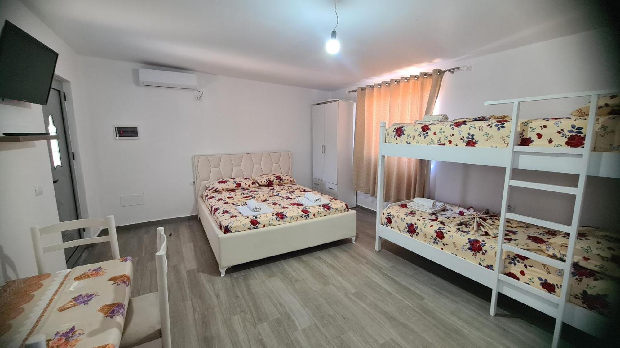 كساميل Villa Reshat Caca المظهر الخارجي الصورة